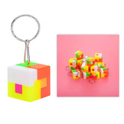 Брелок "Кубик разноцветный" в пакете H826A