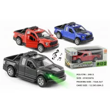 Машинка металлическая, М1：32, свет./звук. эффекты, 3 цв. в ассортименте, в/к 15*6,5*7 см Y7228884