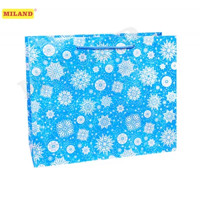 Пакет подарочный с глянцевой ламинацией (горизонтальный) 32х26х12 см (L) Ажурные снежинки, 157 г ПКП-1831