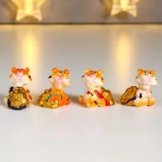 Сувенир полистоун "Тигра с тележкой золота" МИКС 2,4х1,6х2 см 6907831