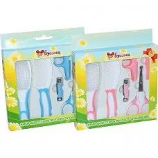 Набор подароч для ухода за малышом ( ножницы, кусачки, расческа, щетка) 3001 371-763