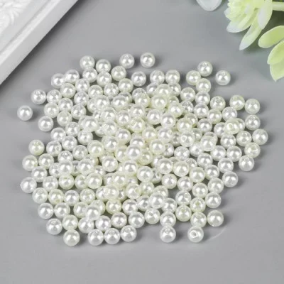 Набор бусин для творчества пластик "Зефирный белый" набор 200 шт d=0,6 см 4762458