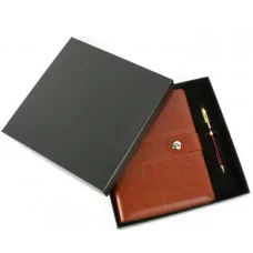 Набор подарочный: Ежедневник на кольцах А5 + ручка (коричневый) DV-6753BN