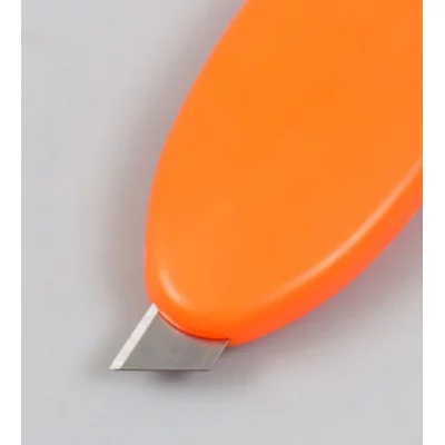 Брелок пластик канцелярский нож Ракета МИКС 3х6 см 9769475