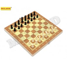 Шахматы деревянные (поле 24 см) фигуры из пластика P00039 